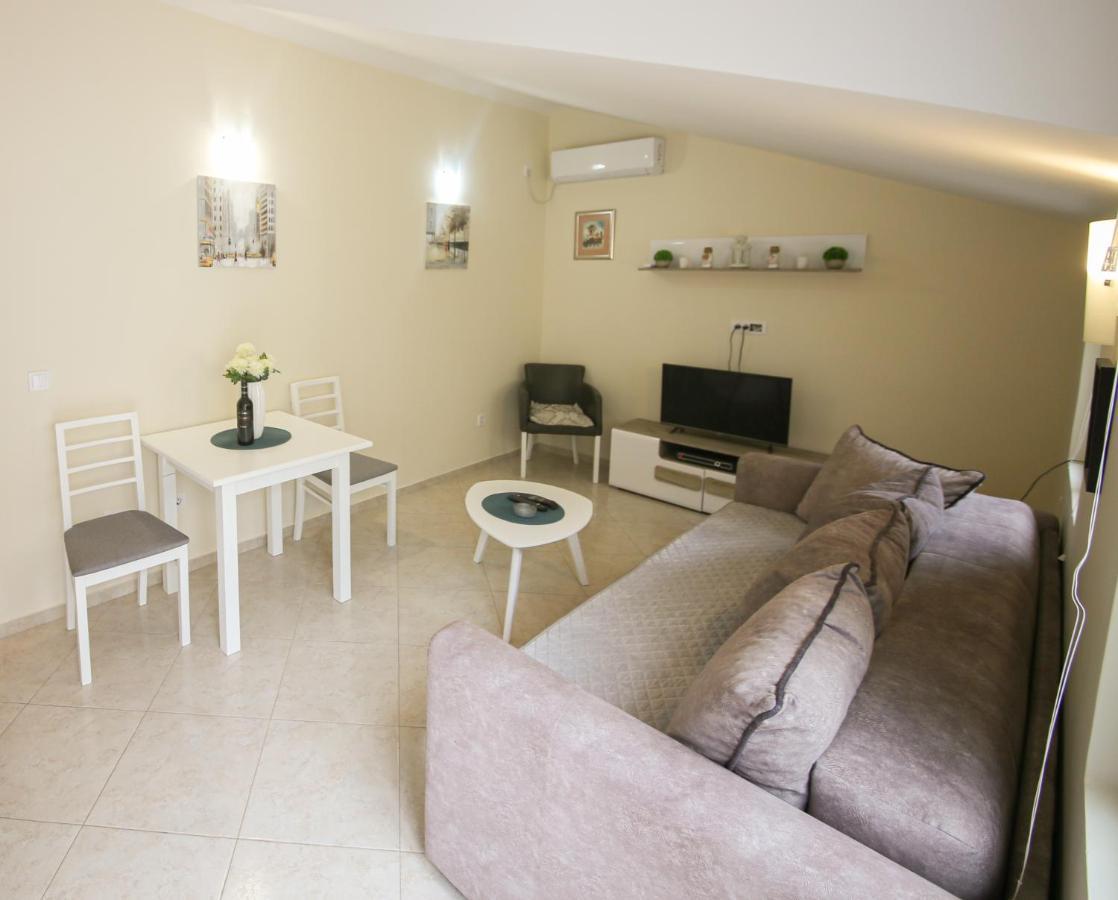 Goga Apartment Kotor Bagian luar foto